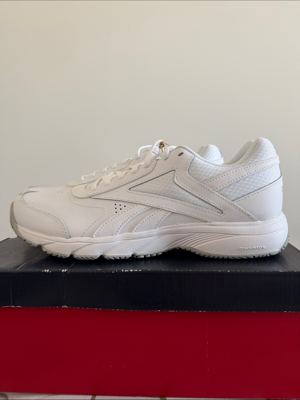 Reebok White Men's Athletic Trainer Sneakers